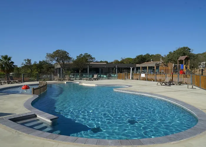 Le Damier Kemp Pianottoli-Caldarello (Corsica)