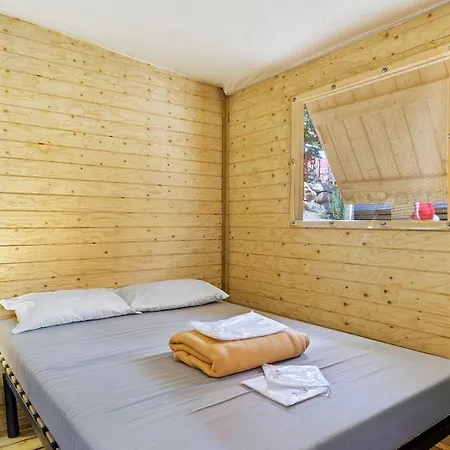 Le Damier Pianottoli-Caldarello (Corsica)