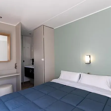Le Damier 3* Pianottoli-Caldarello (Corsica)