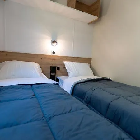 Le Damier 3* Pianottoli-Caldarello (Corsica)
