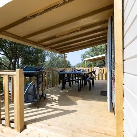 Le Damier Pianottoli-Caldarello (Corsica)