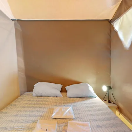 Campsite Le Damier Pianottoli-Caldarello (Corsica)