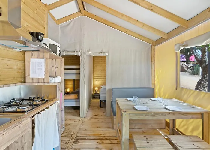 Le Damier Kamp alanı Pianottoli-Caldarello (Corsica)