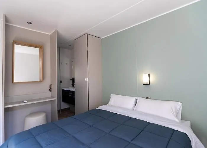 Le Damier 3* Pianottoli-Caldarello (Corsica)