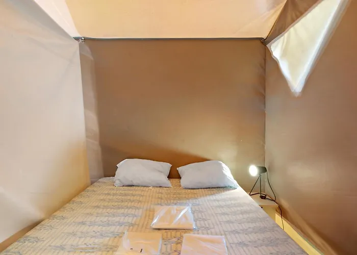 Camping Le Damier Pianottoli-Caldarello (Corsica)