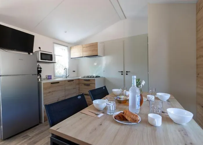 Camping Le Damier Pianottoli-Caldarello (Corsica)