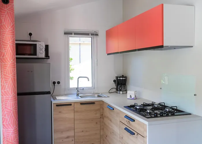 Le Damier 3* Pianottoli-Caldarello (Corsica)