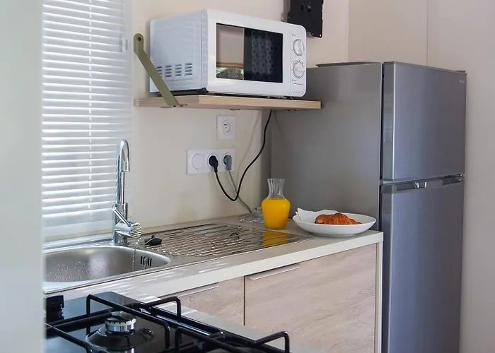 Le Damier Pianottoli-Caldarello (Corsica)